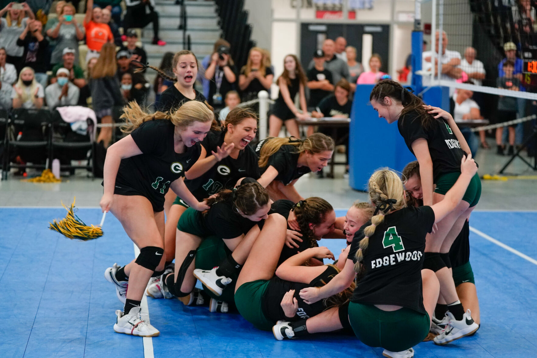Edgewood Academy VB championship celebration